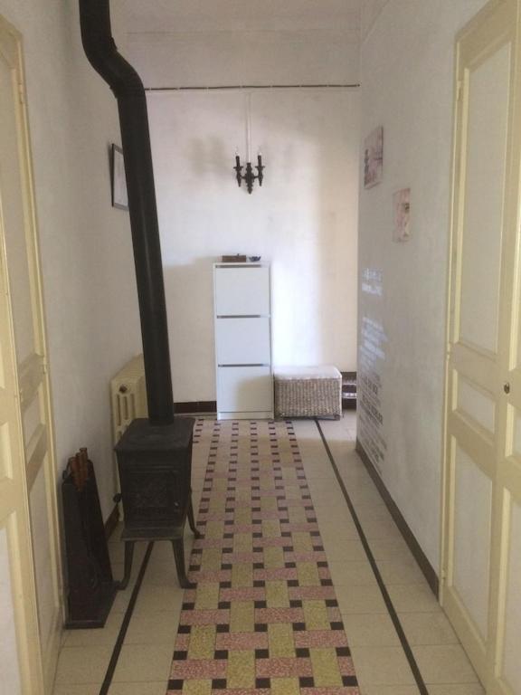 Appartement Sur Sommieres Jusqu'A 6 Personnes Ngoại thất bức ảnh